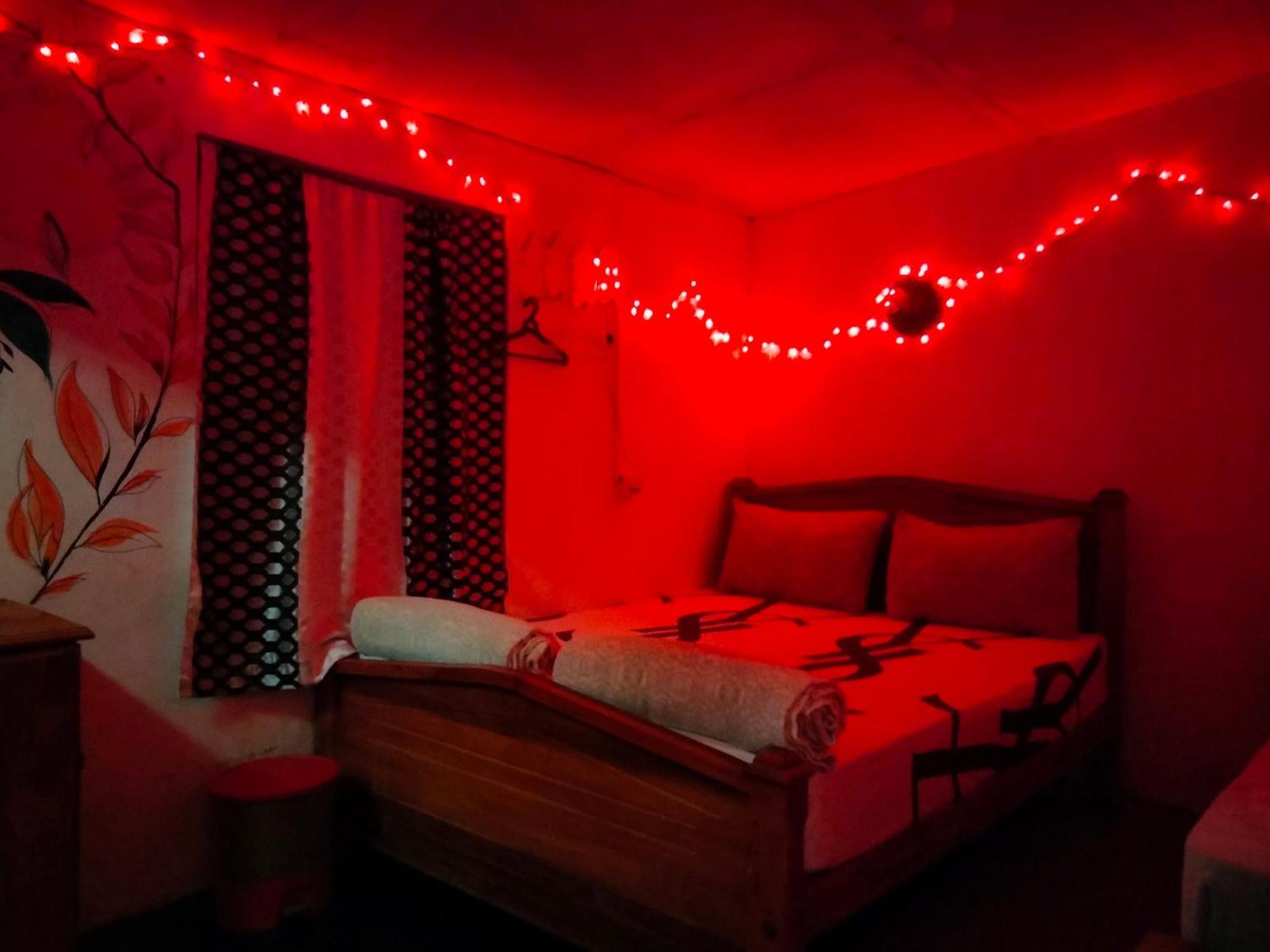 Home Hostel Ella Private Rooms Only Экстерьер фото